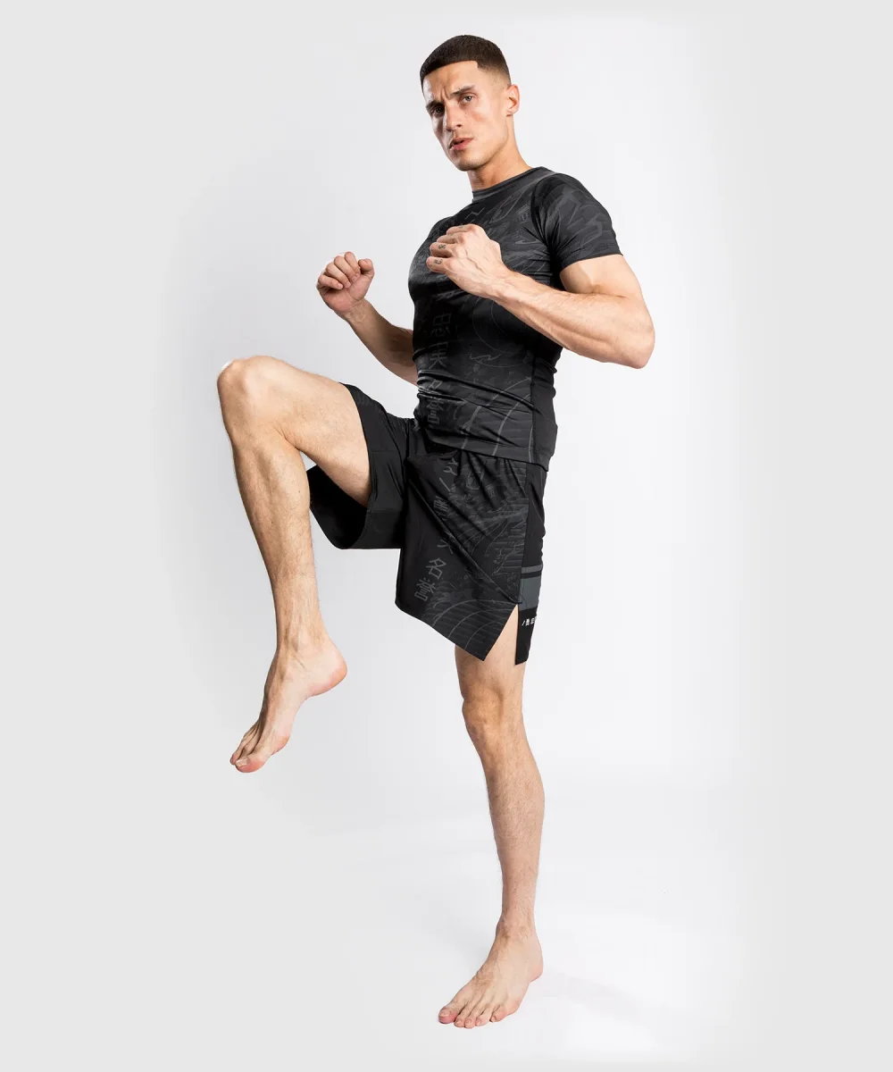 Fightshort Venum YKZ21 – Noir/Noir – Image 3
